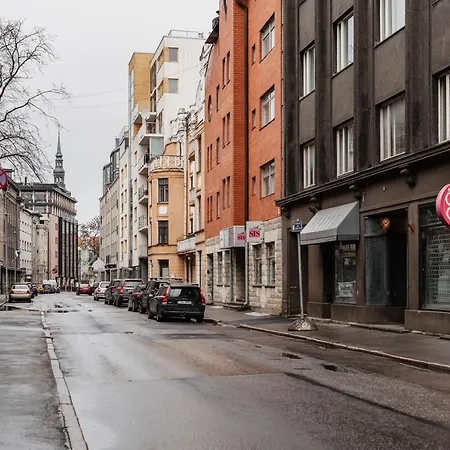 Airhome - Palm Tree Penthouse Tallin