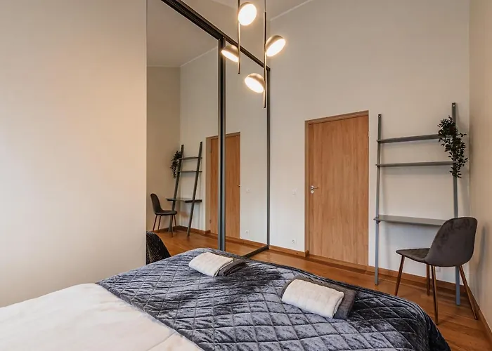 Airhome - Palm Tree Penthouse Appartement Tallinn